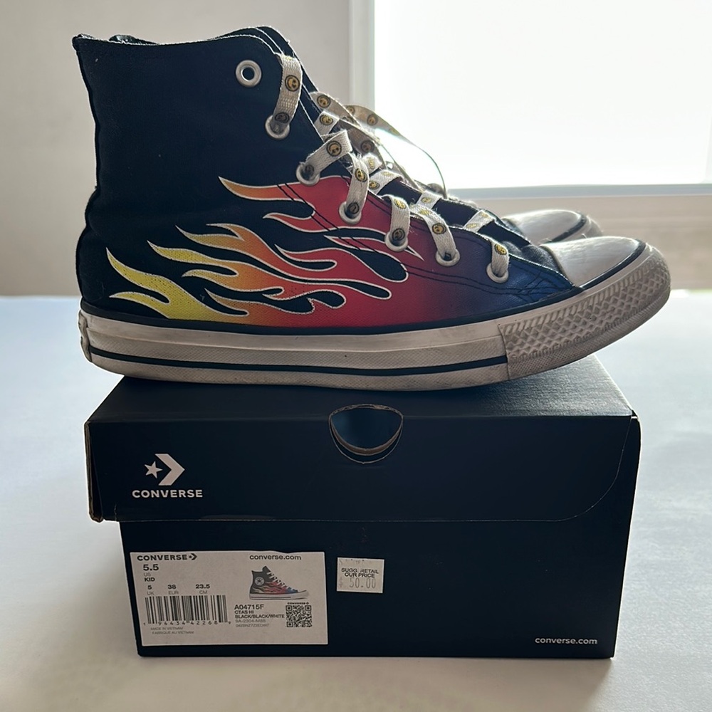 Converse Kids High-Top Sneakers - Black and Red Flame Design size 5.5 kids